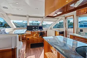 Thumbnail von Hatteras 64 Motoryacht