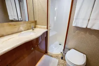 Thumbnail von Hatteras 64 Motoryacht