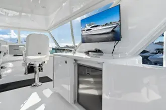 Thumbnail von Hatteras 64 Motoryacht