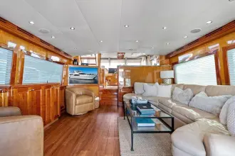 Thumbnail von Hatteras 64 Motoryacht