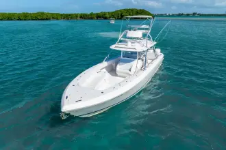 Thumbnail von Intrepid 400 Cuddy