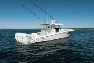 Thumbnail von Pursuit S 428 Moore Time