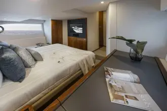 Thumbnail von Riviera Sport Yacht Platinum Edition 4600