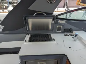 Thumbnail von Cruisers Yachts 38 GLS OB