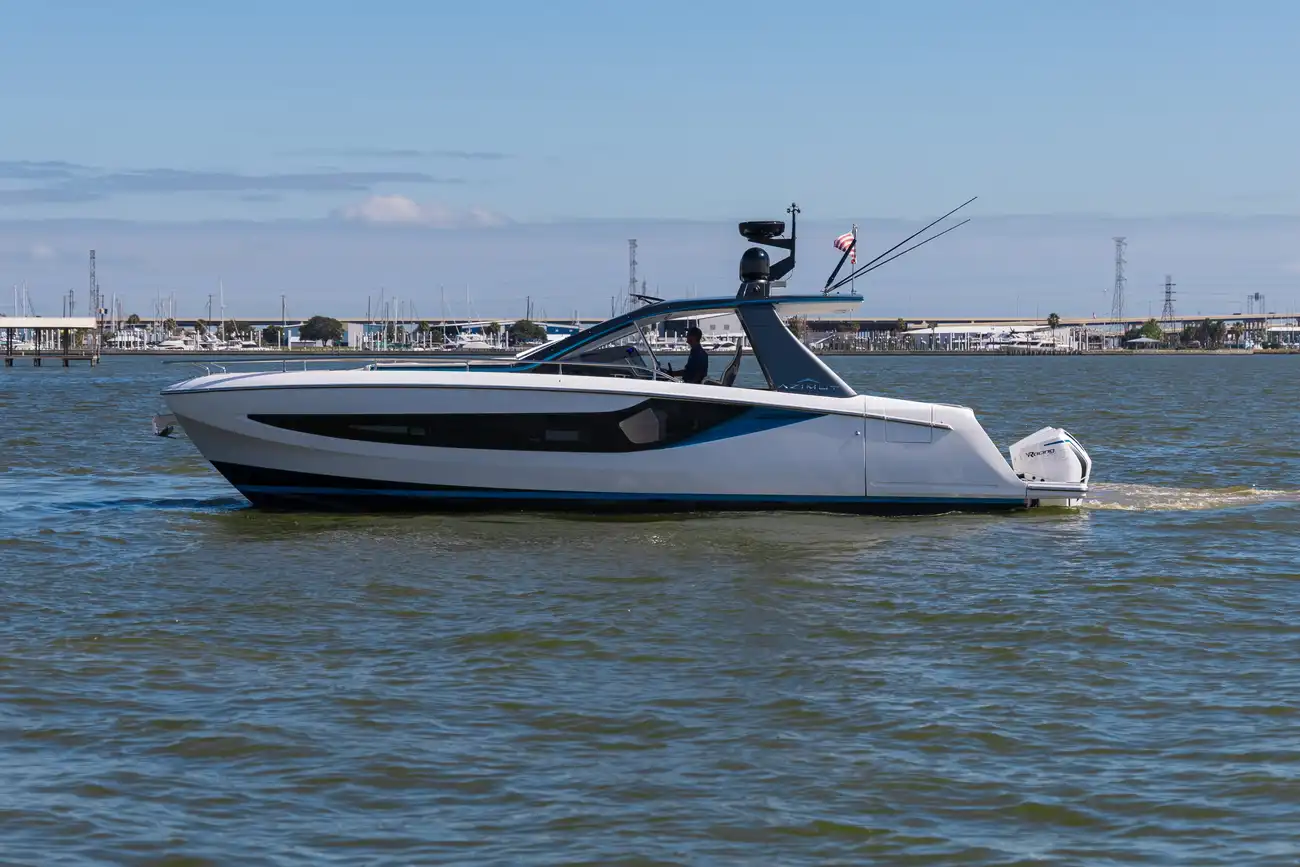 Azimut Atlantis Verve 42