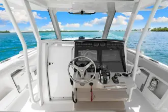 Thumbnail von Boston Whaler 380 Outrage