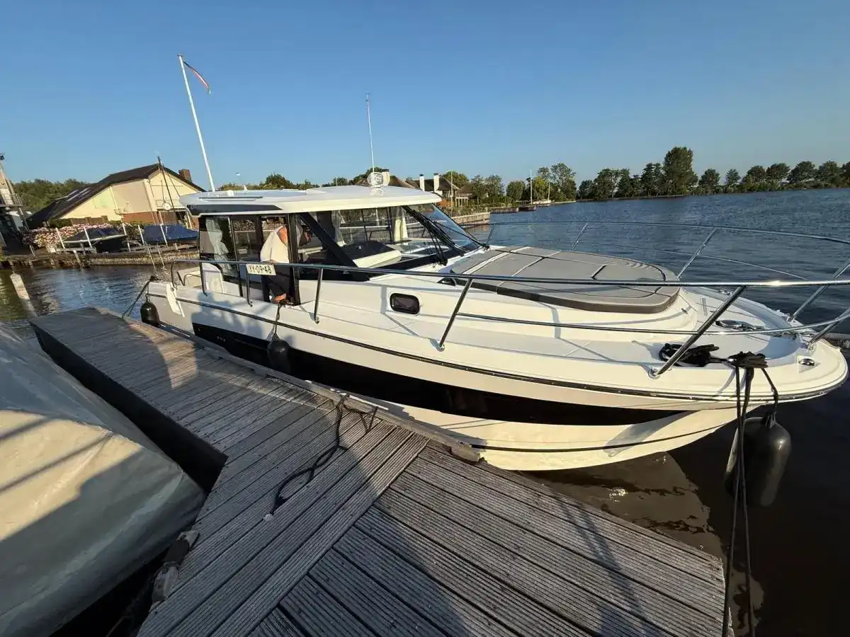 Jeanneau Merry Fisher 1095 Coupé