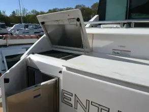 Thumbnail von ティアラ・ヨット 44クーペ 現在形