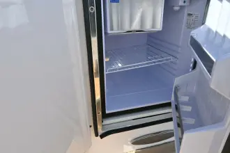 Thumbnail von ティアラ・ヨット 44クーペ 現在形