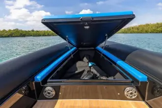 Thumbnail von Technohull 38 Grand Sport