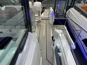 Thumbnail von Jeanneau Cap Camarat 9.0 CC Jeanneau Cap Camarat 9.0CC S2 nieuw model!