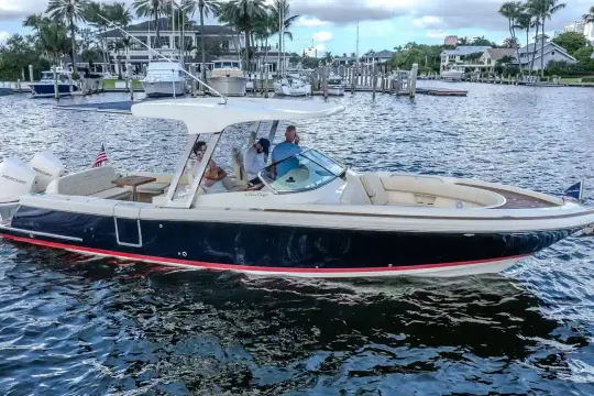 Chris Craft 30 Calypso