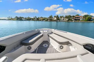 Thumbnail von Sea Ray SLX 400 z silnikiem zewnętrznym