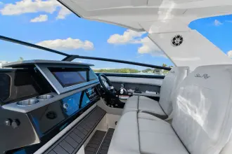 Thumbnail von Sea Ray SLX 400 z silnikiem zewnętrznym