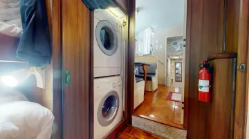 Thumbnail von Hatteras 72 Cockpit Motor Yacht Tiamo