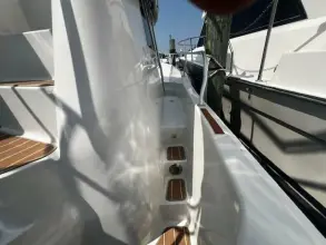 Thumbnail von Mainship 390 Donary