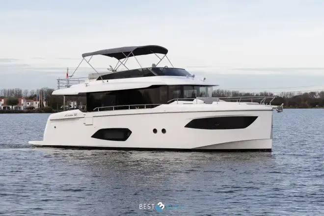 Absolute Navetta 52