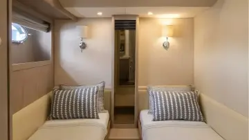 Thumbnail von Princess F62 1745