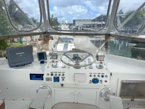 Thumbnail von Hatteras 58 Yacht Fish Solena