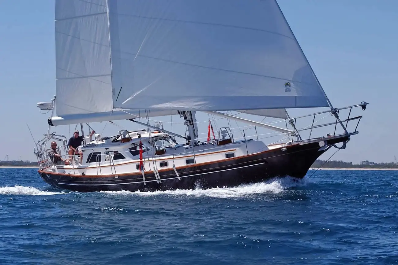 Cabo Rico 42 Pilothouse