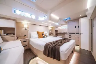 Thumbnail von Jeanneau Yachts 65