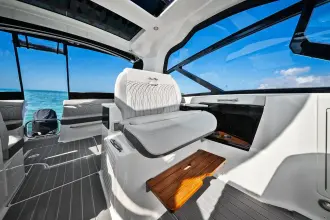 Thumbnail von Sea Ray 370 Sundancer buitenboordmotor