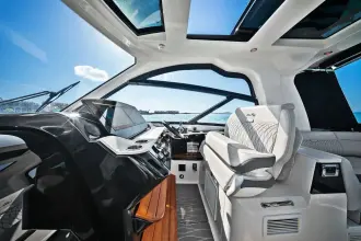 Thumbnail von Sea Ray 370 Sundancer buitenboordmotor