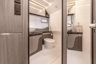 Thumbnail von Galeon 335 GTO GN335GTO Factory Stock