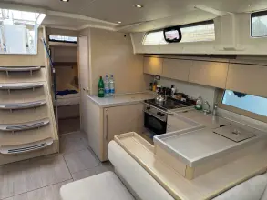 Thumbnail von Beneteau Oceanis 51.1