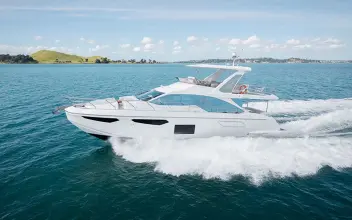 Thumbnail von Azimut 60 HAKUNA MATATA