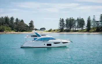 Thumbnail von Azimut 60 HAKUNA MATATA