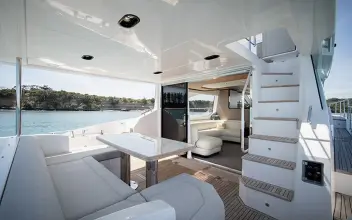 Thumbnail von Azimut 60 HAKUNA MATATA