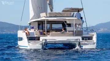Thumbnail von Fountaine Pajot FP44