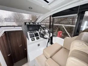 Thumbnail von Sealine C330 Vynikající příklad