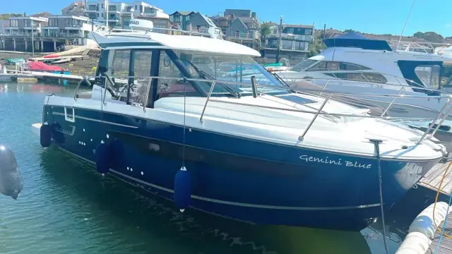 Jeanneau Merry Fisher 895 Offshore Gemini Blue