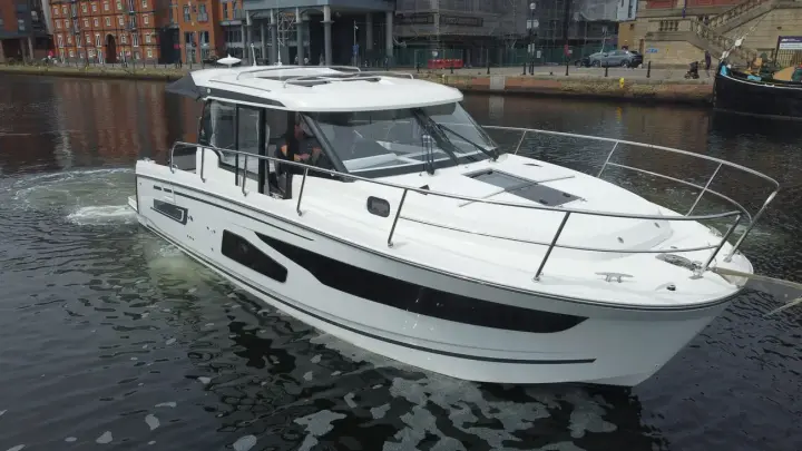 Jeanneau Merry Fisher 1095 Coupé 無名