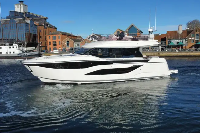 プレステージF4.9 新在庫が即座に利用可能