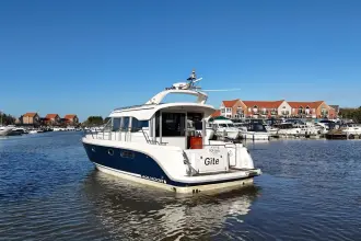 Thumbnail von Aquador 32 C