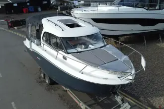 Thumbnail von Beneteau Antares 8