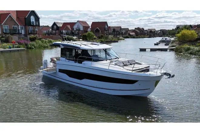 Jeanneau Merry Fisher 1295 Coupé