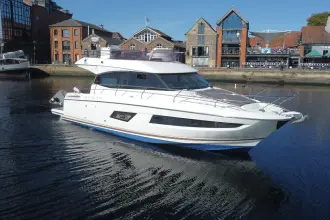 Thumbnail von Prestige 420