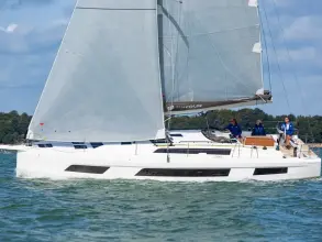 Thumbnail von Dufour 44 Yeni #092