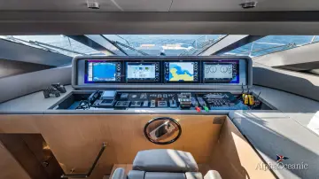 Thumbnail von Ferretti Yachts 1000