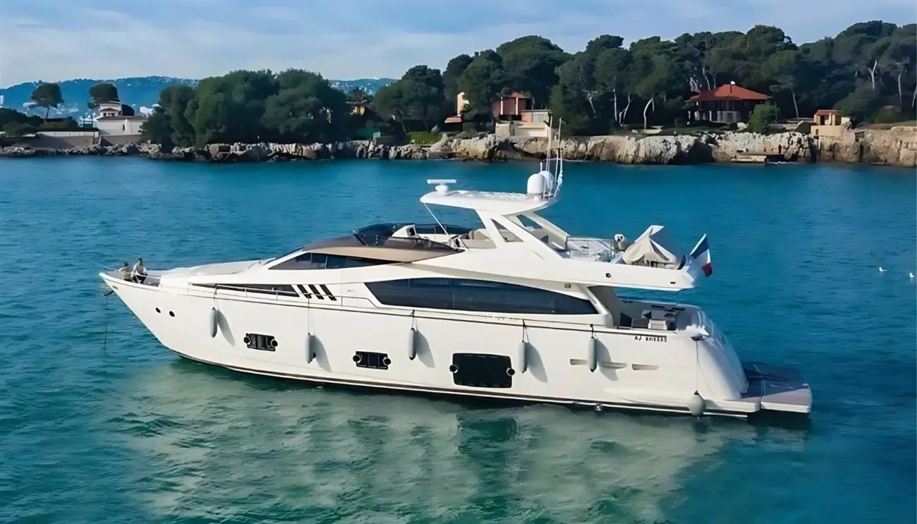 Ferretti Yachts 800 M/Y ILAV