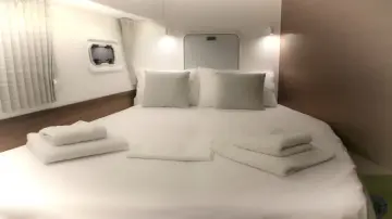 Thumbnail von Lagoon 42 ANTEL AC,Gen,W.maker