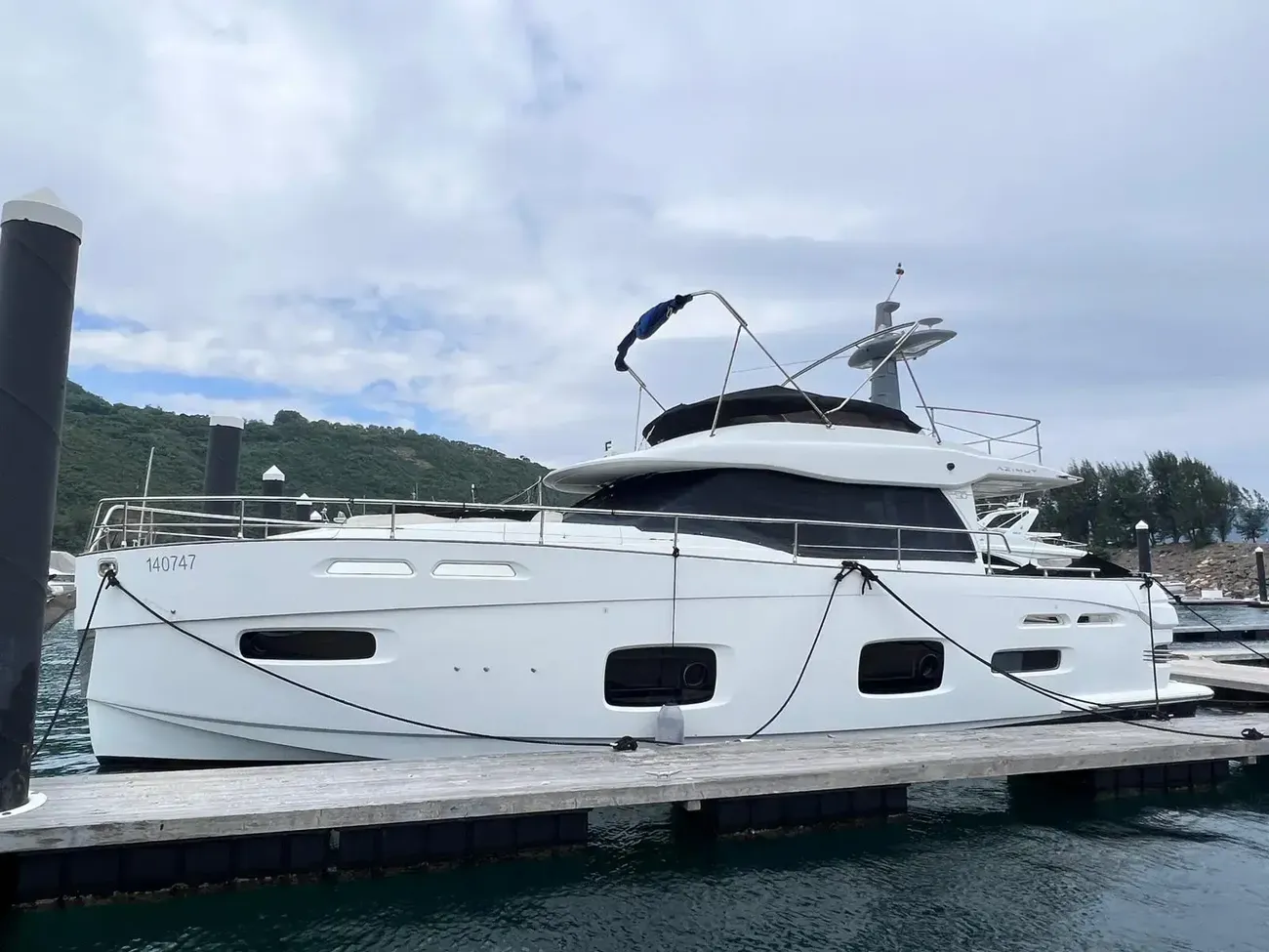 Azimut 50