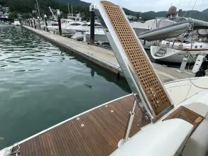 Thumbnail von Azimut 55