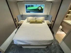 Thumbnail von Azimut 60