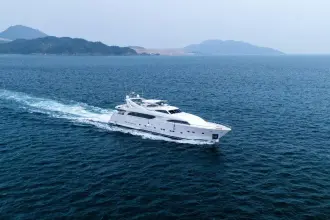 Thumbnail von Ferretti Yachts Custom Line 112