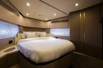 Thumbnail von Azimut 55